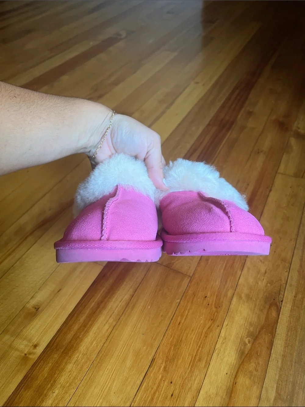 UGG Cozy II Slipper in Pink Azalea Kids 4 Women’s 6 wool lined